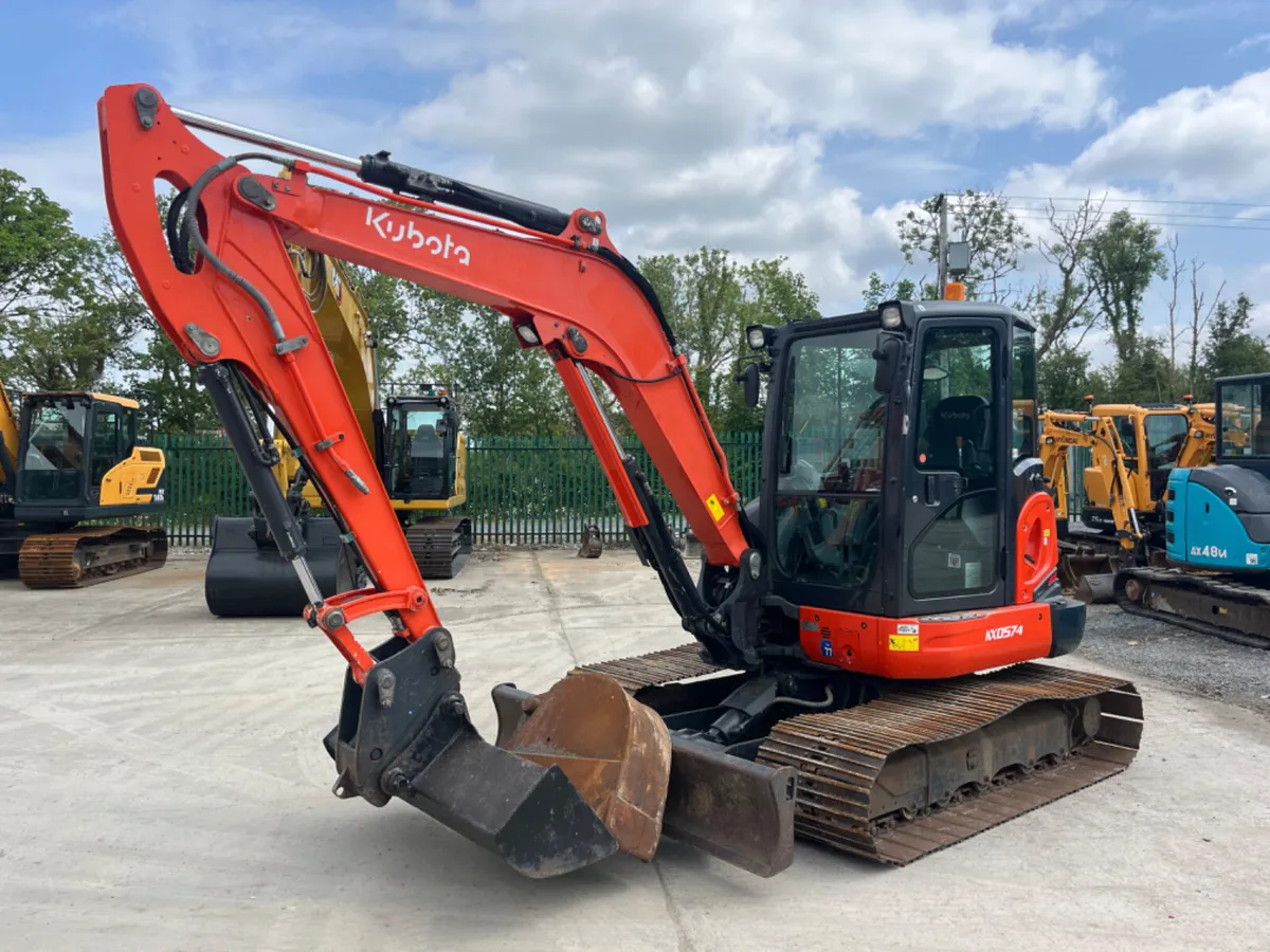 2015 Kubota KX057-4 - Image 2