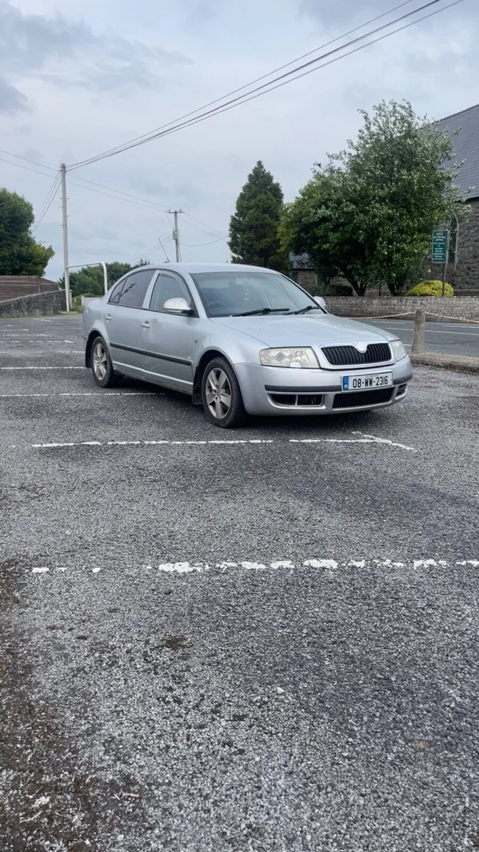 Skoda superb (cheap tax) - Image 2
