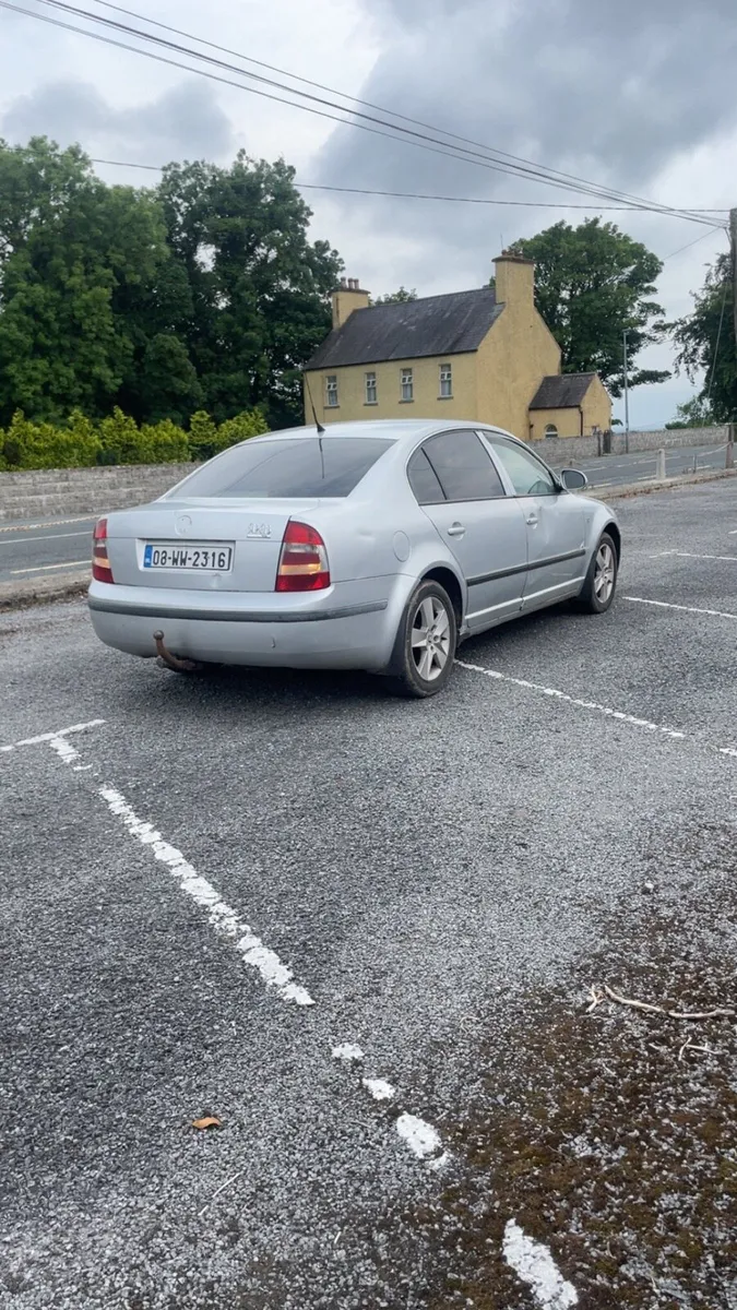 Skoda superb (cheap tax) - Image 3