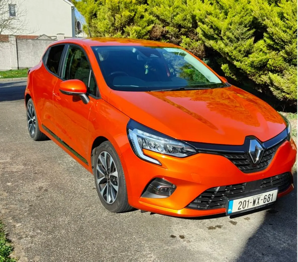 Renault Clio 2020 - Image 2