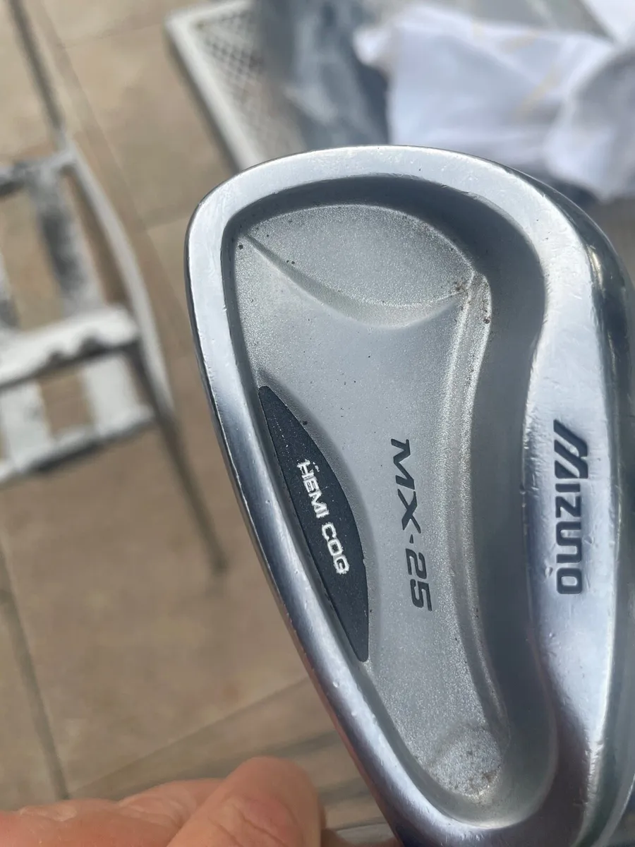 Mizuno mx-25 irons. - Image 2