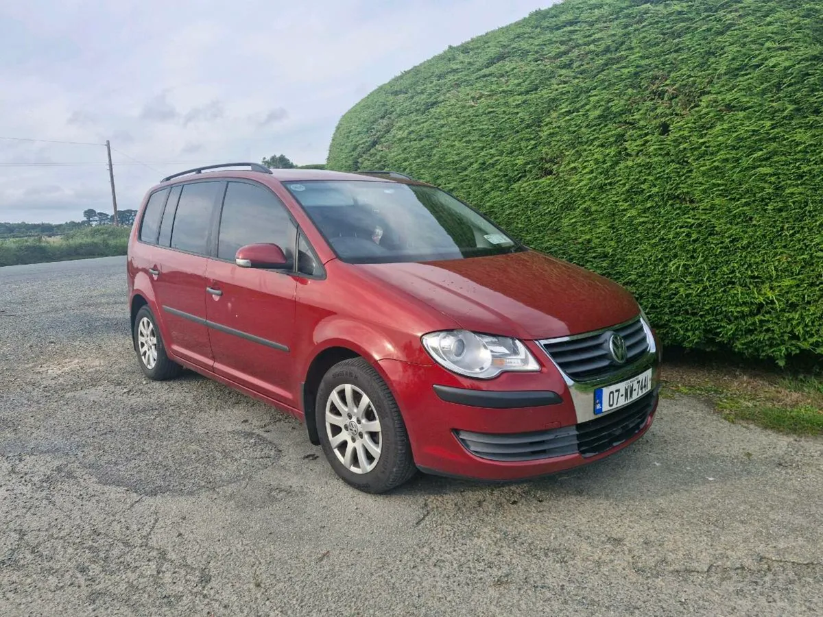 Volkswagen touran 2007 1.9 Diesel - Image 1