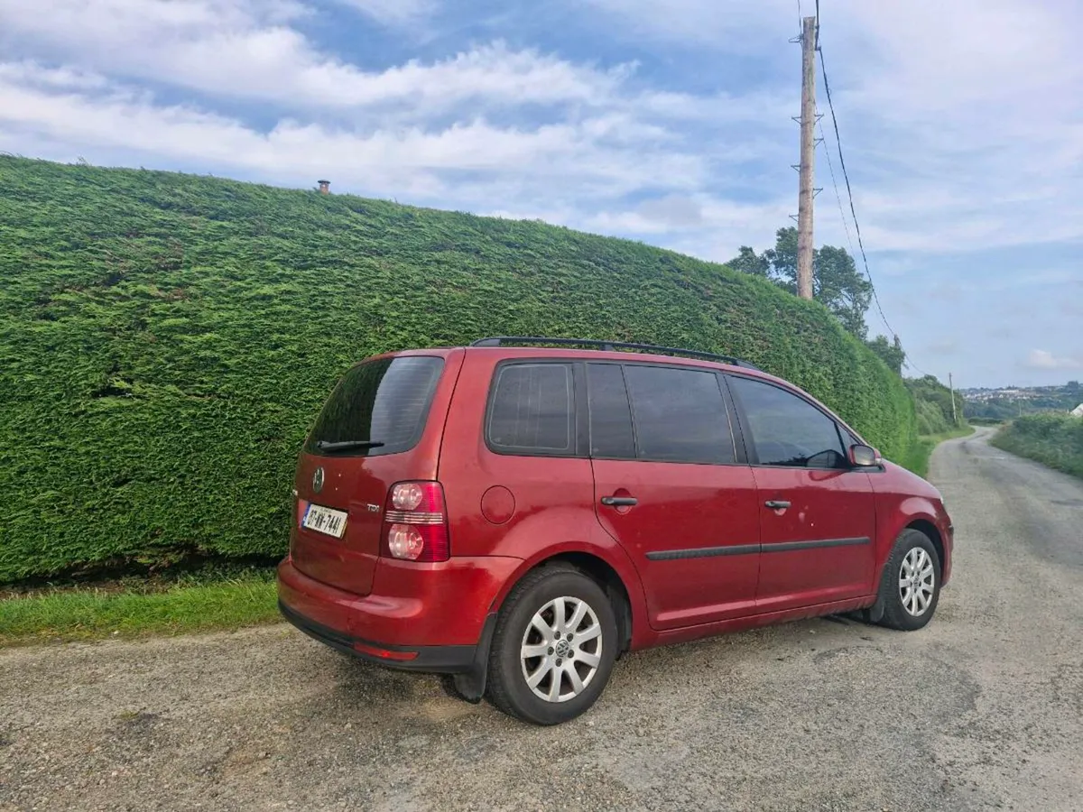 Volkswagen touran 2007 1.9 Diesel - Image 2