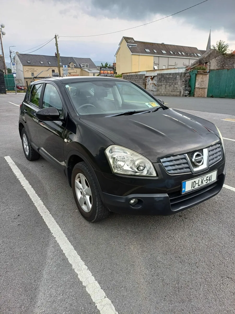 2010 NISSAN QASHQAI PETROL LOW KMS - Image 1
