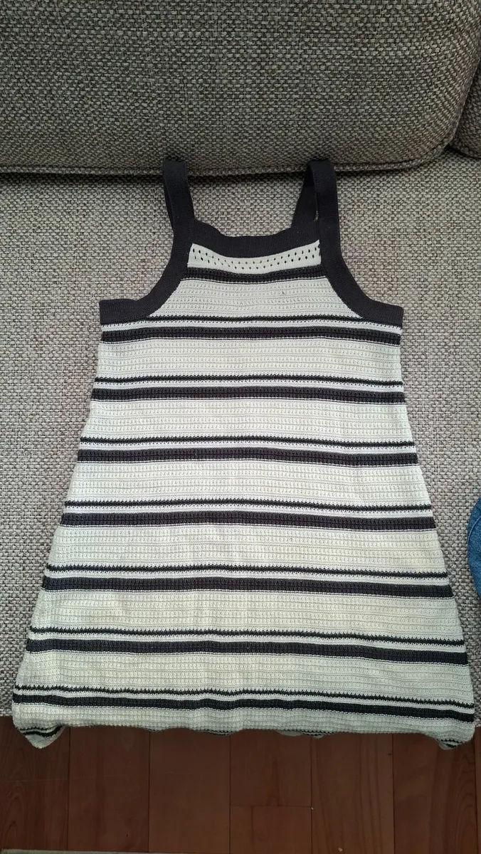 Clothes &Toys - Image 2