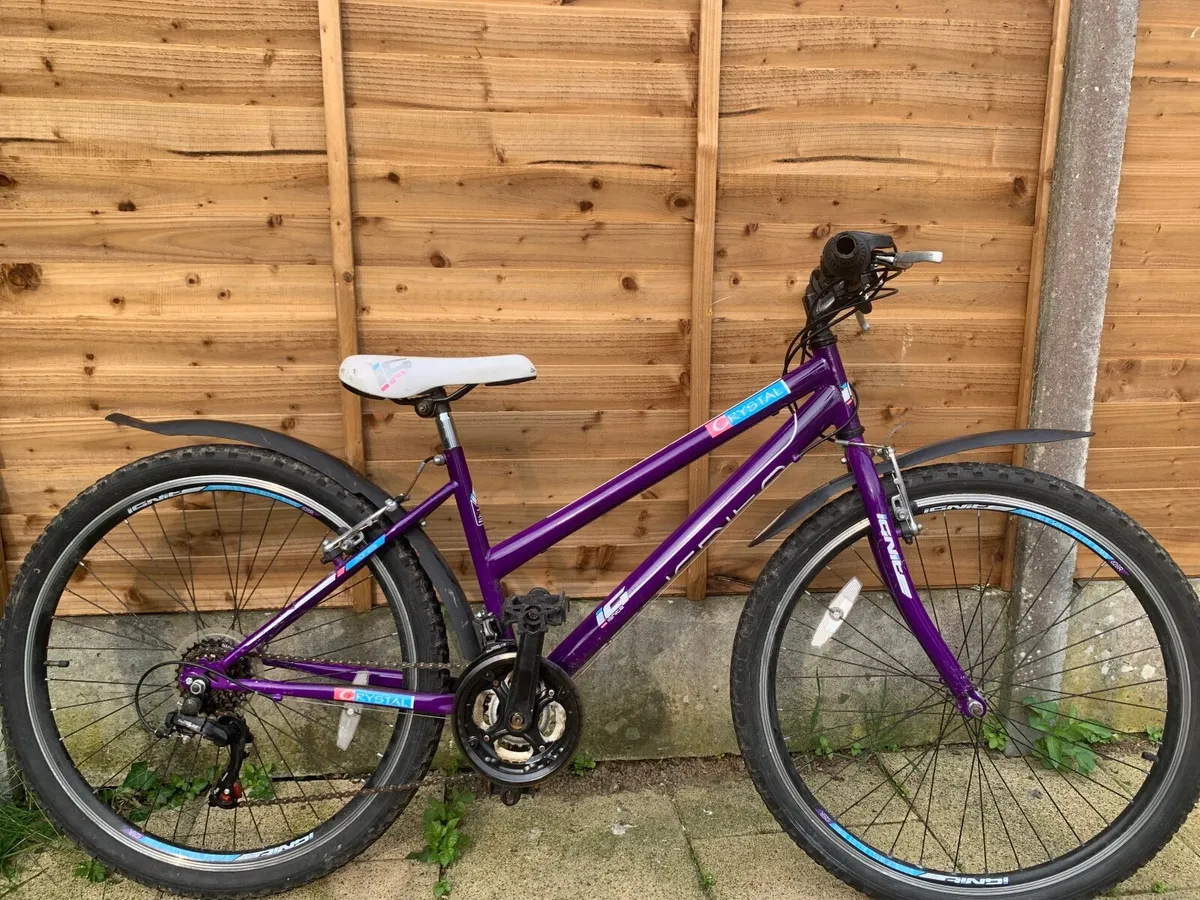 Girls bicycle - Image 1