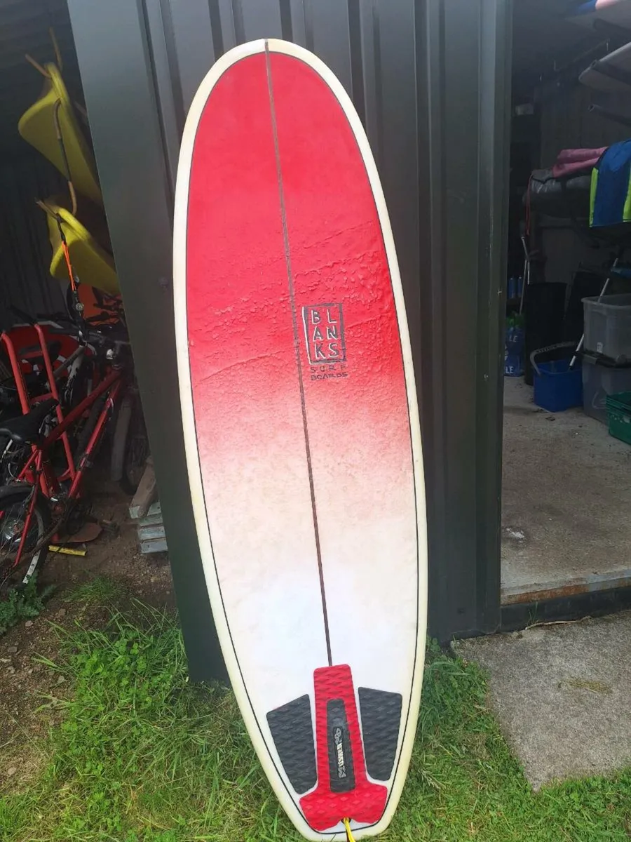 6,2 BLANKS Surfboard - Image 1