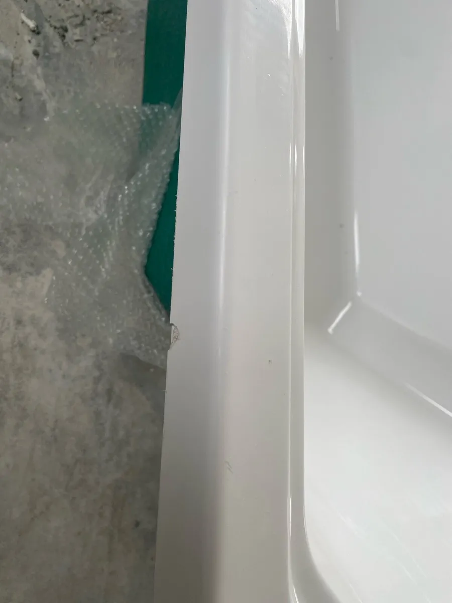 Bath - Image 2