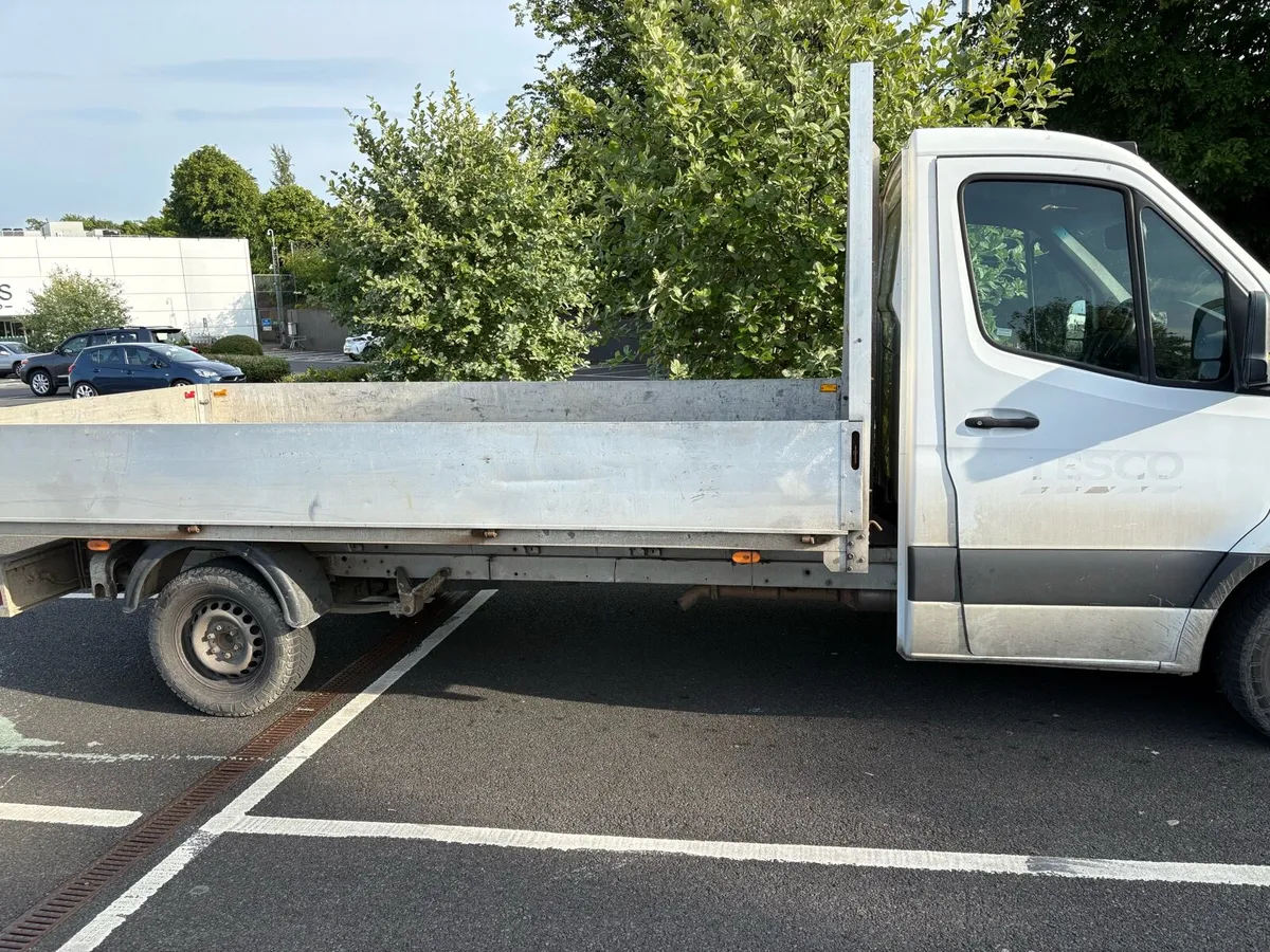 2019 Mercedes sprinter drop side - Image 2