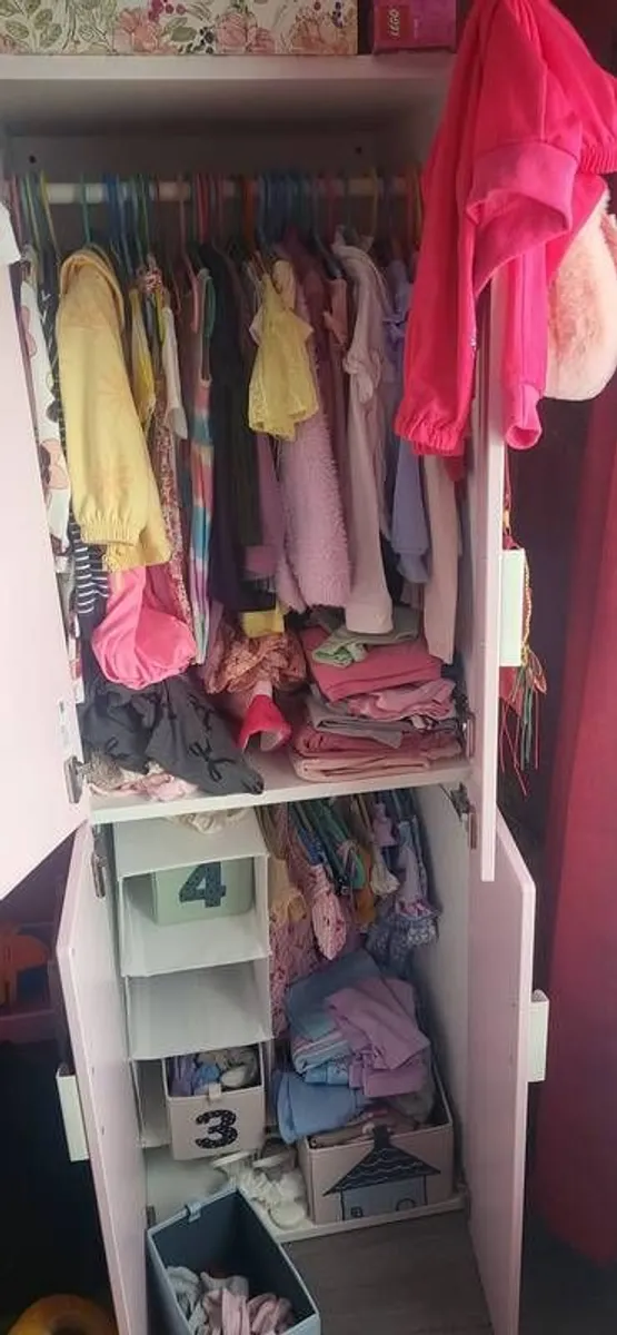 wardrobe - Image 2