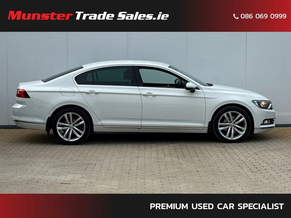 Volkswagen Passat 1.6 TDI 120HP Highline Low Kms - Image 4