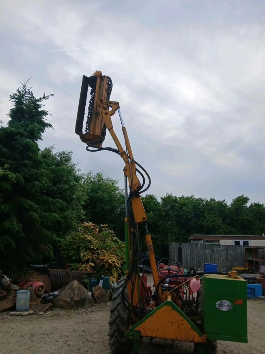 Romford hedgecutter - Image 2