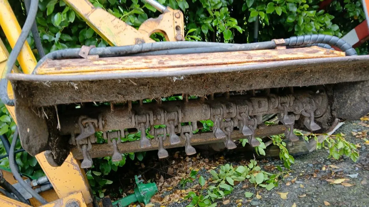 Romford hedgecutter - Image 4