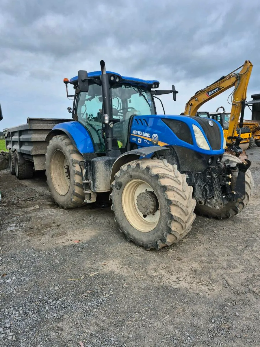2020 New Holland T7.260 - Image 1