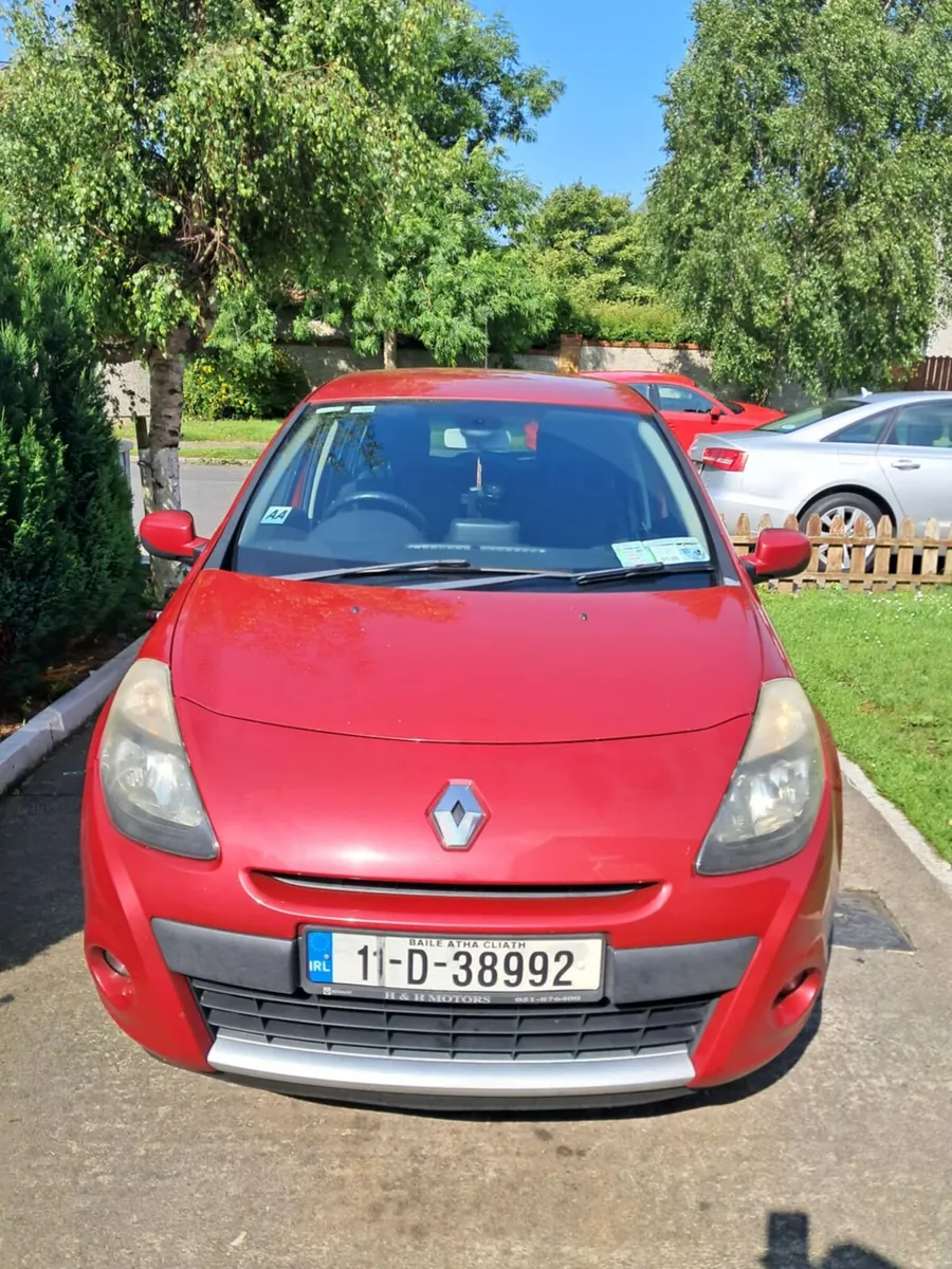 RenaultClio TOM TOM EDITION NCT&TAX 1.5 DCI - Image 2