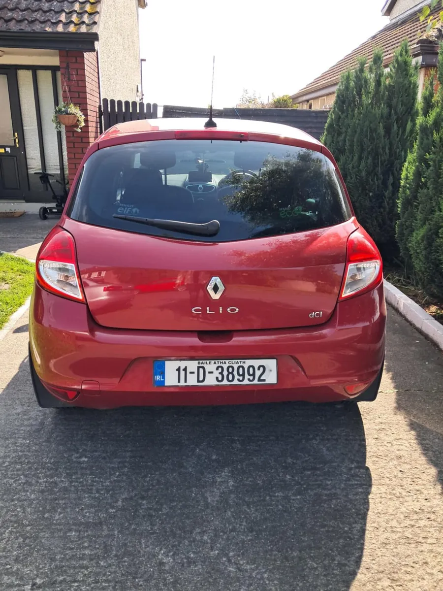 RenaultClio TOM TOM EDITION NCT&TAX 1.5 DCI - Image 3