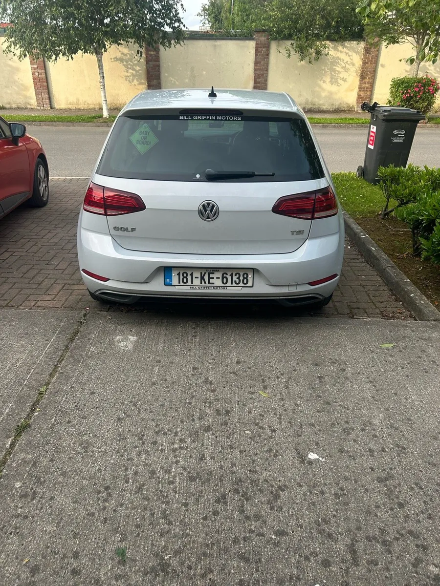 Volkswagen Golf - Image 4