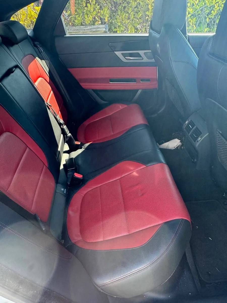 Jaguar XF 2017 - Image 2