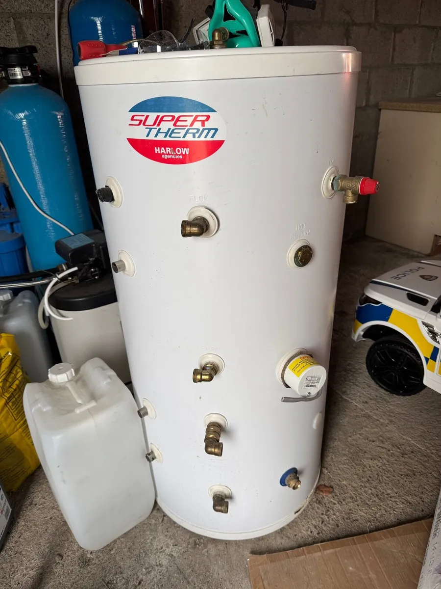 Supethrem Unvented Cylinder 200 liters dual coil - Image 1