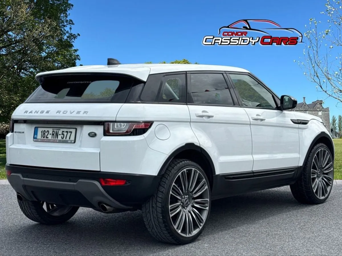 Land Rover Range Rover Evoque Evoque ED4 SE Tech - Image 2
