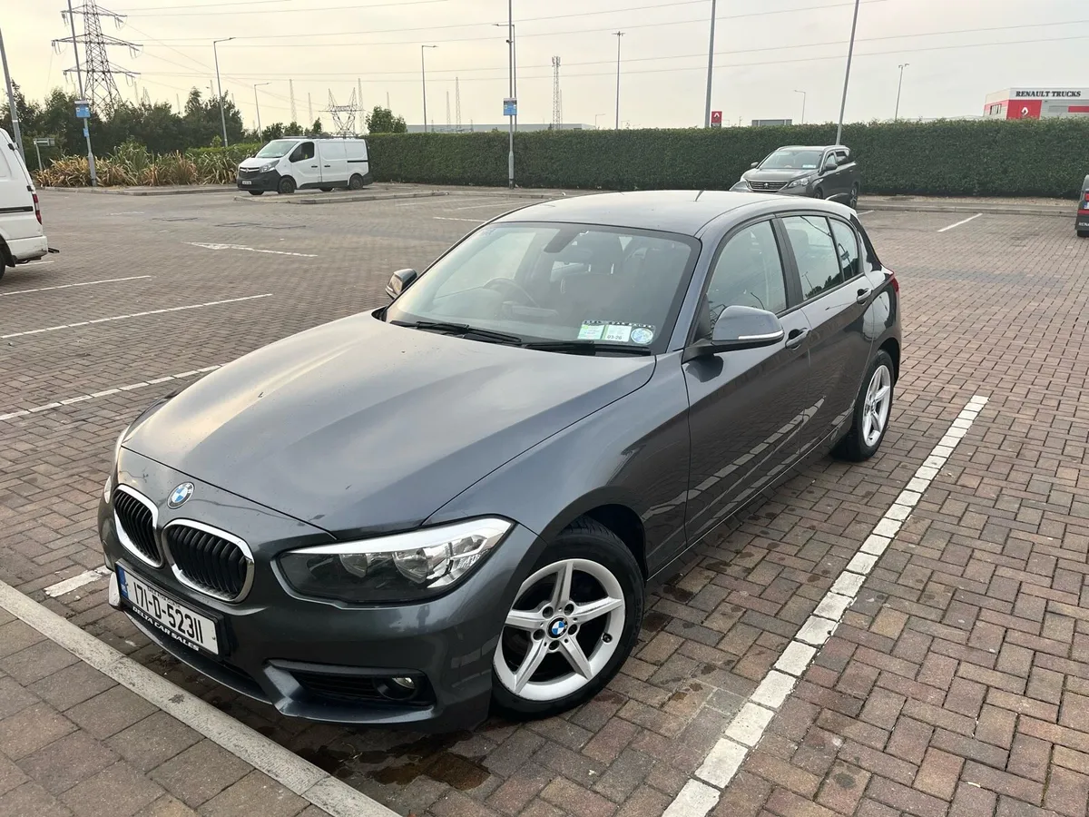 BMW 1 Series - Image 1
