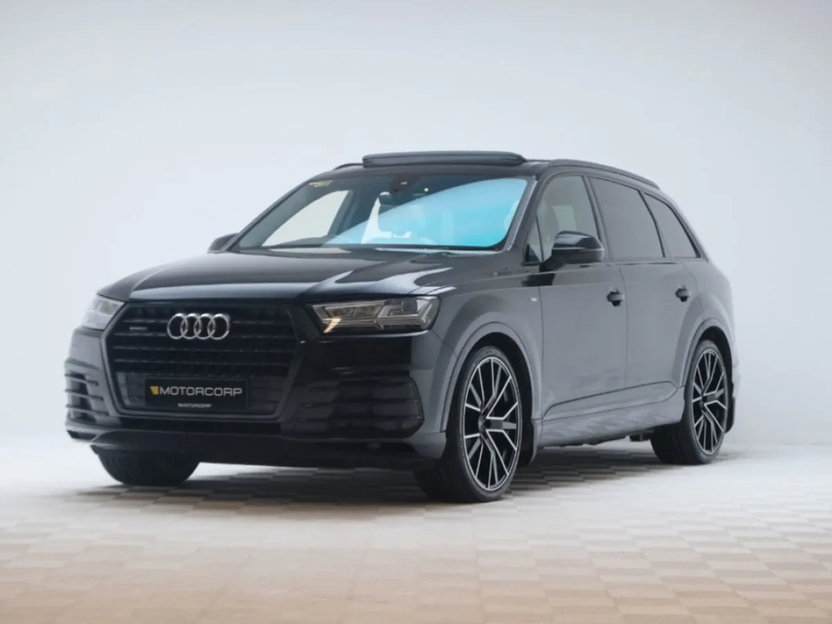 Audi Q7 S Line 3.0tdi Black Edition 268HP 7 Seater - Image 3