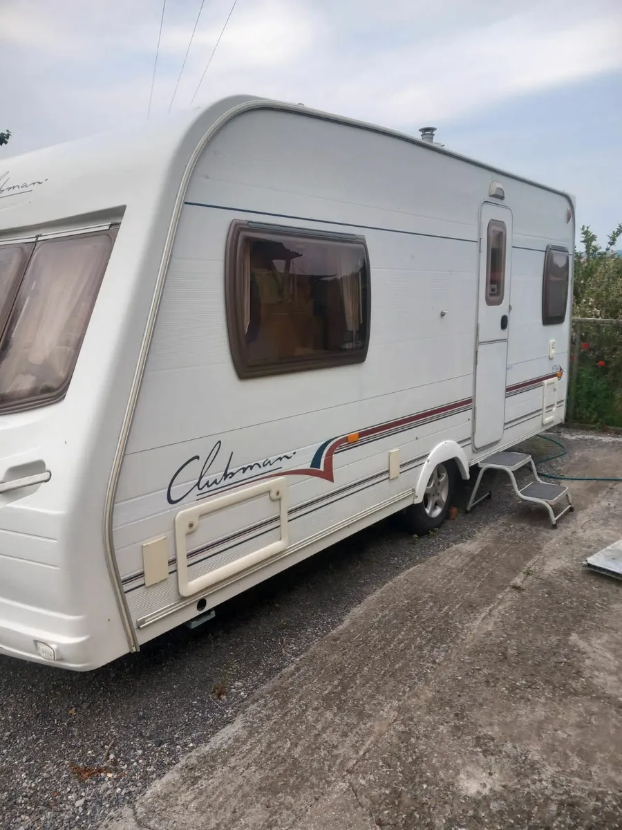 Clubman Caravan 270-2 - Image 1