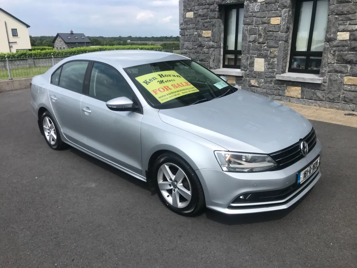 Volkswagen Jetta 2.0 TDI C/LINE  2016 - Image 1
