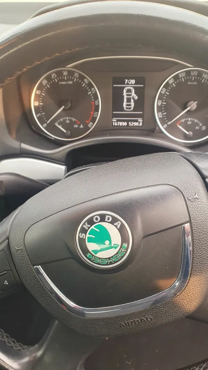 Skoda Octavia 2011 - Image 3