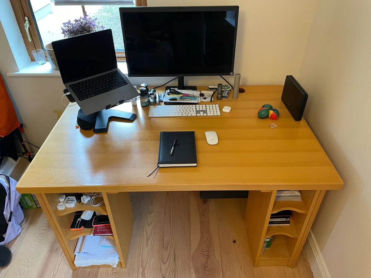 Solid wood desk - Image 2