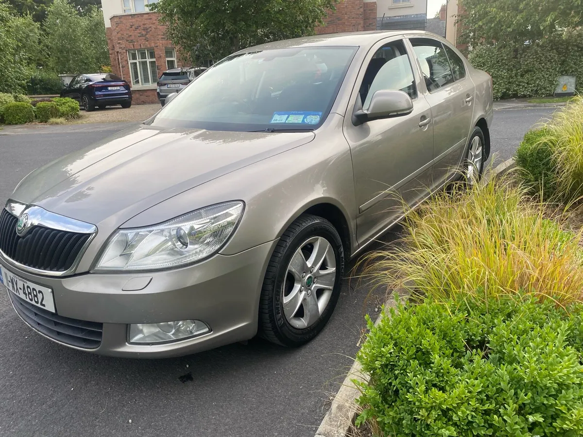 2011 Skoda Octavia 1.6 TDI NCT 03/26 TAX 03/26 - Image 1