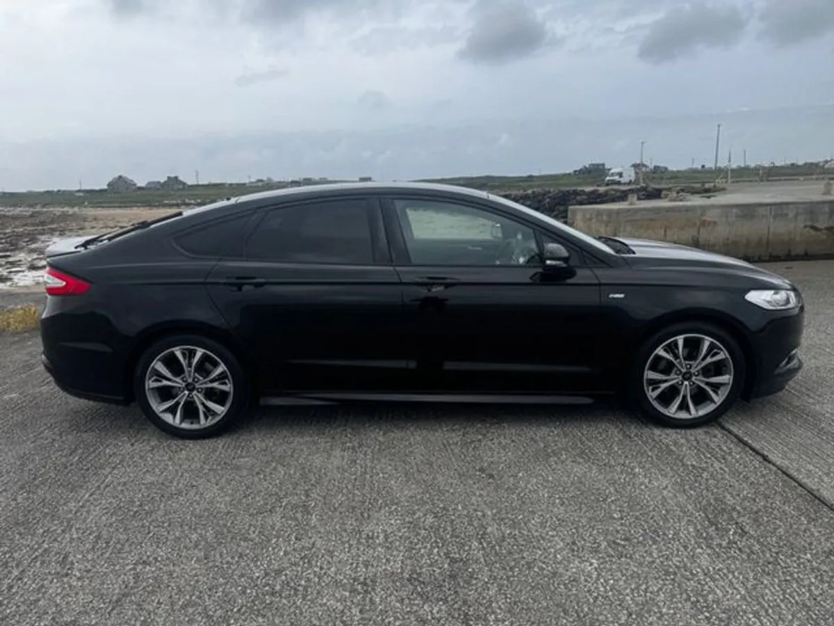Ford Mondeo 2.0 Tdci St-line 150PS 5DR - Image 2