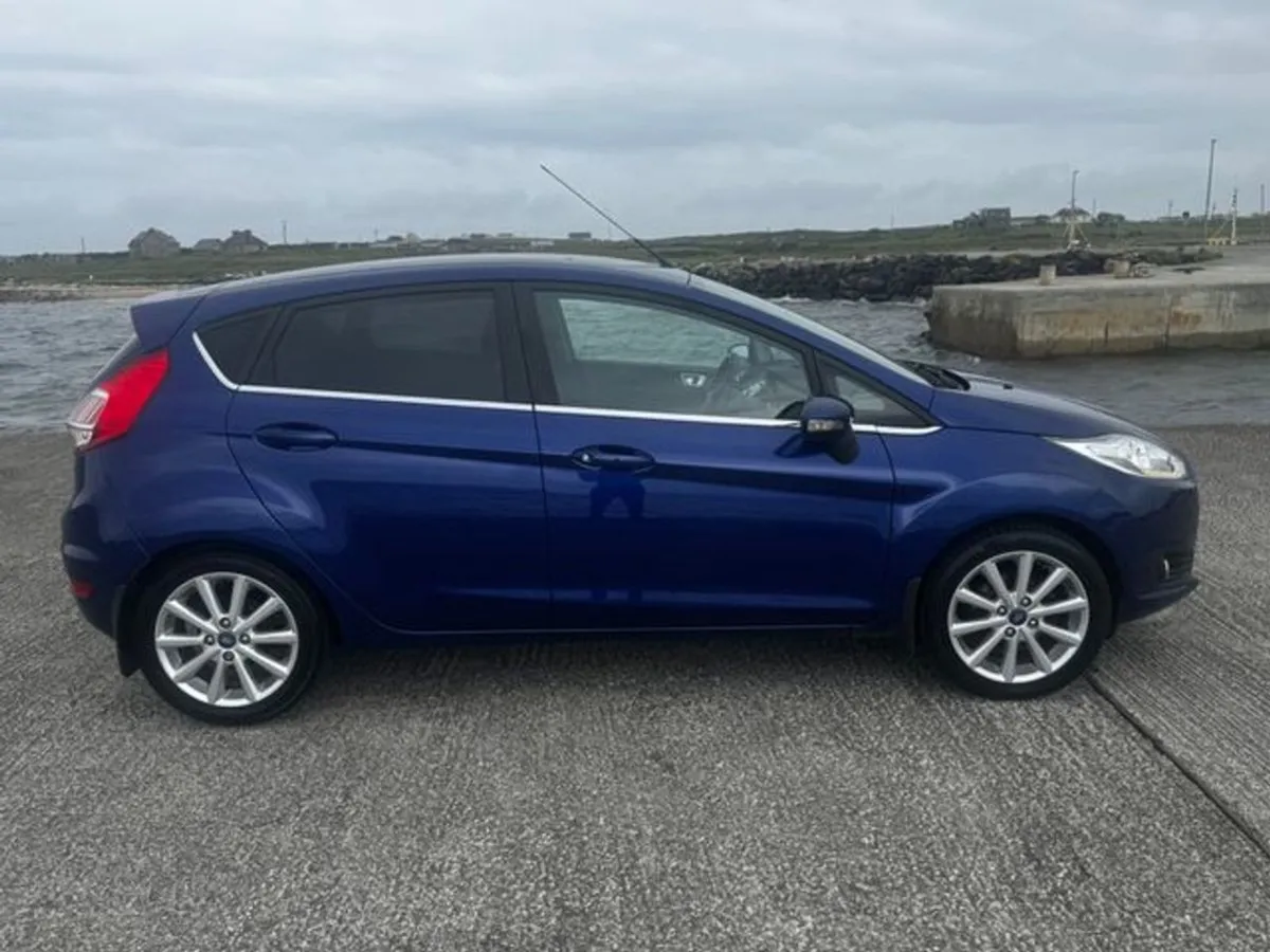 Ford Fiesta Titanium Tdci - Image 2