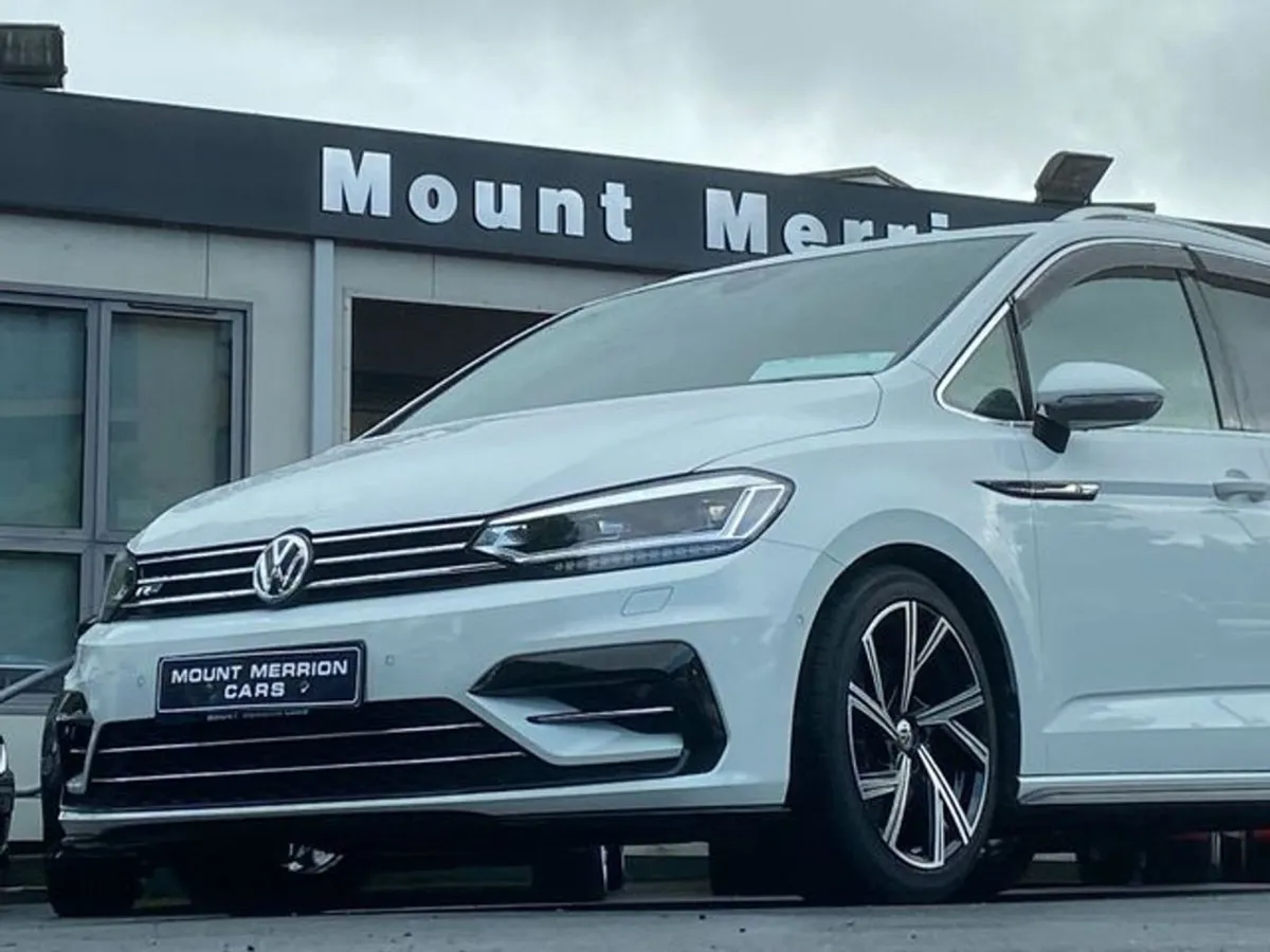 Volkswagen Touran R-line Auto Pan Roof - Image 2
