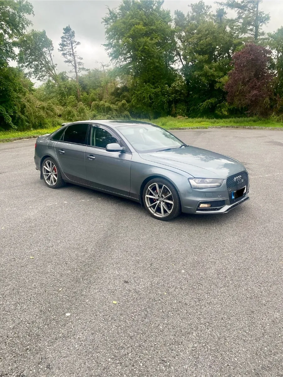Audi A4 2013 - Image 4