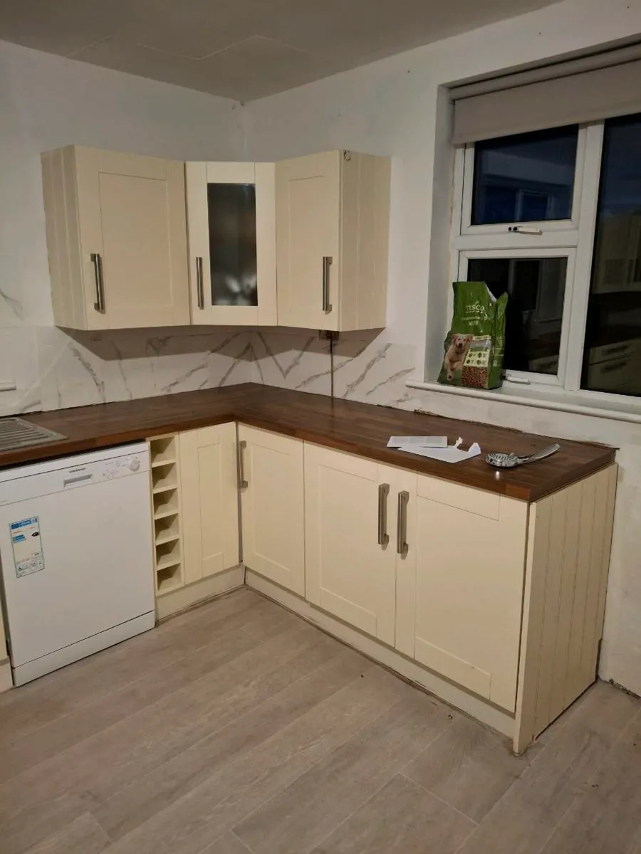 Kitchen - Image 4