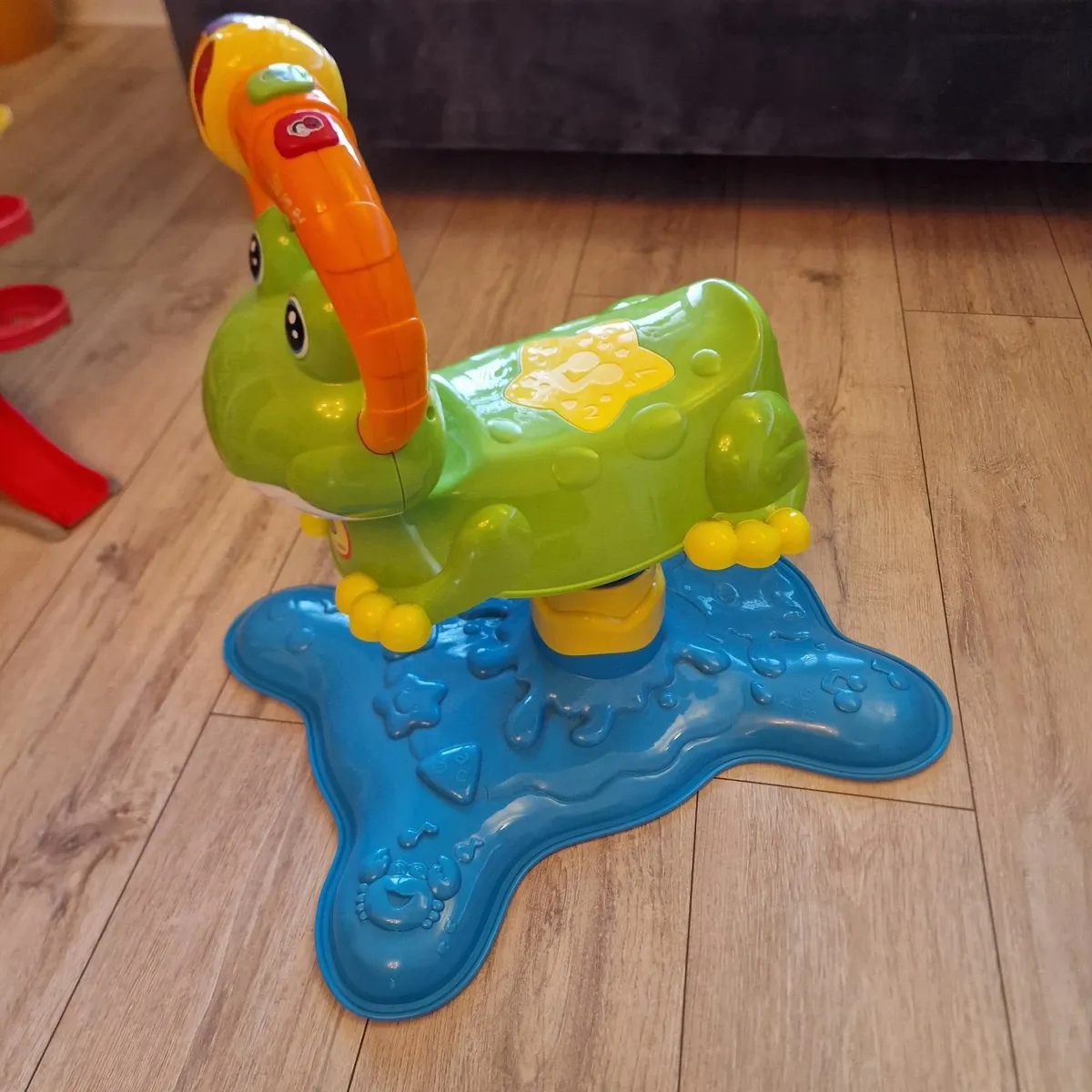 Vtech Bounce and Discover Frog - Image 1