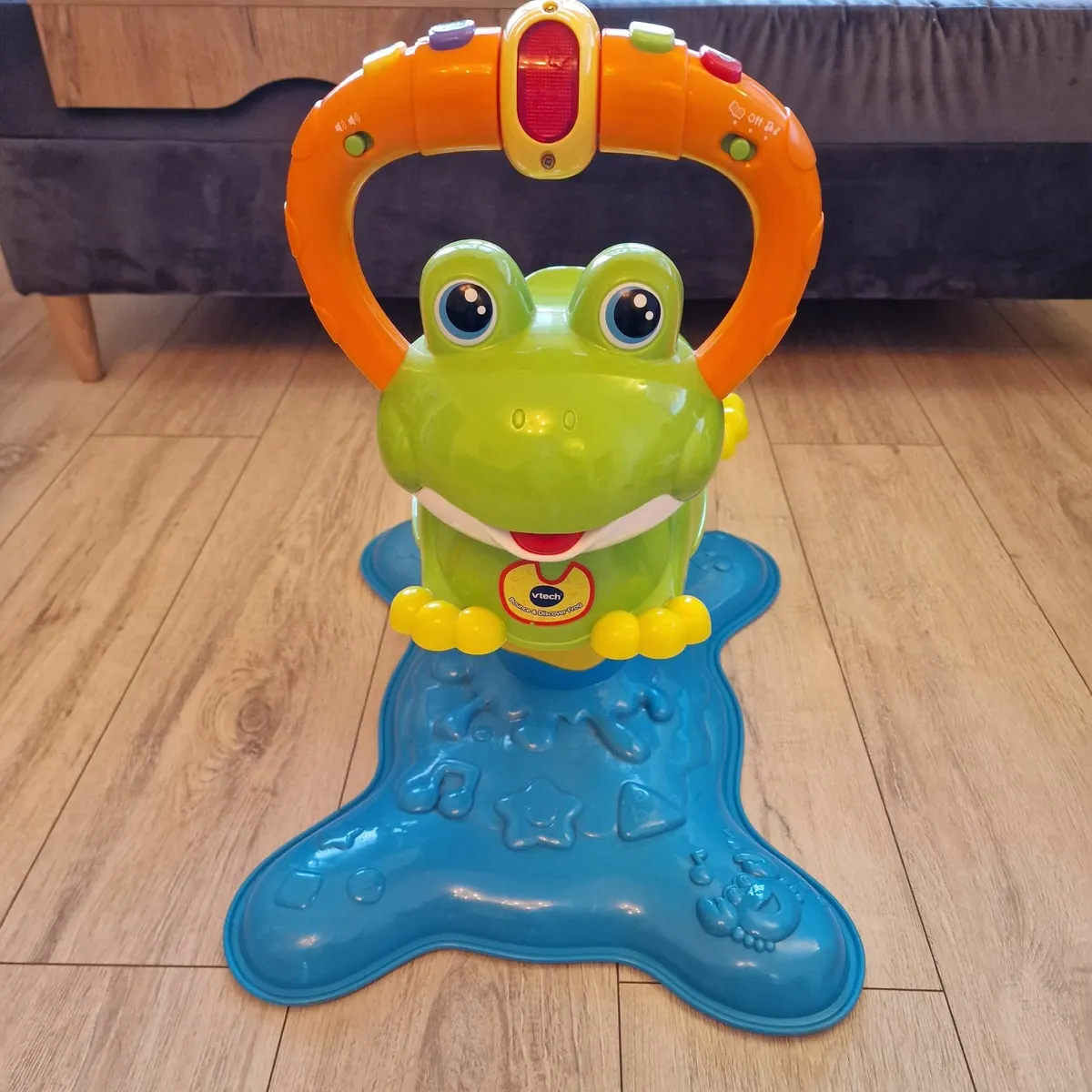 Vtech Bounce and Discover Frog - Image 2