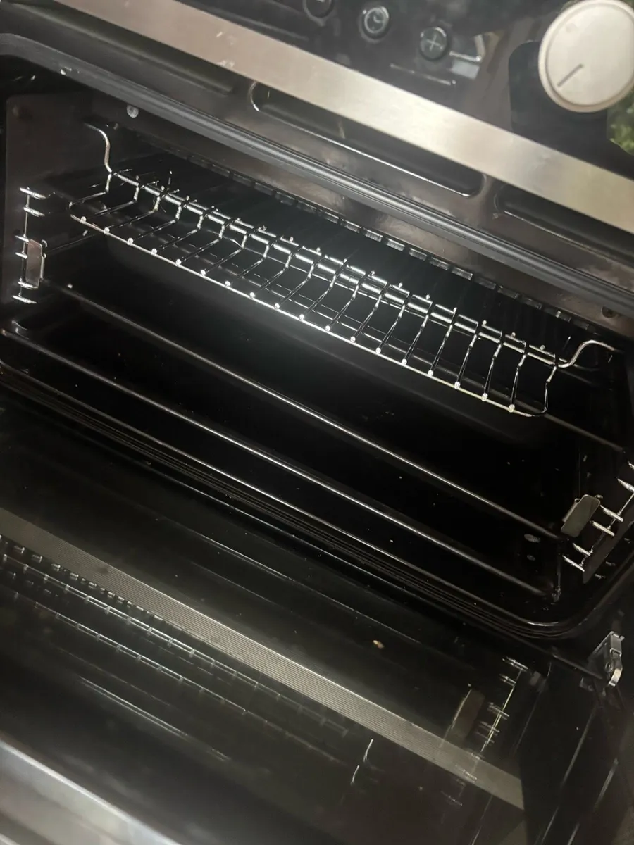 Oven - Image 2