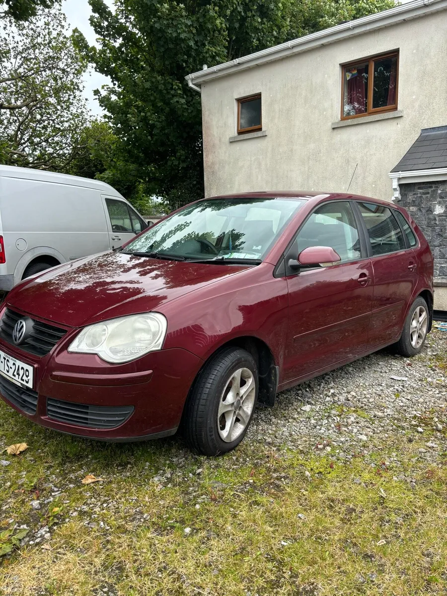 07 Volkswagen Polo - Image 2