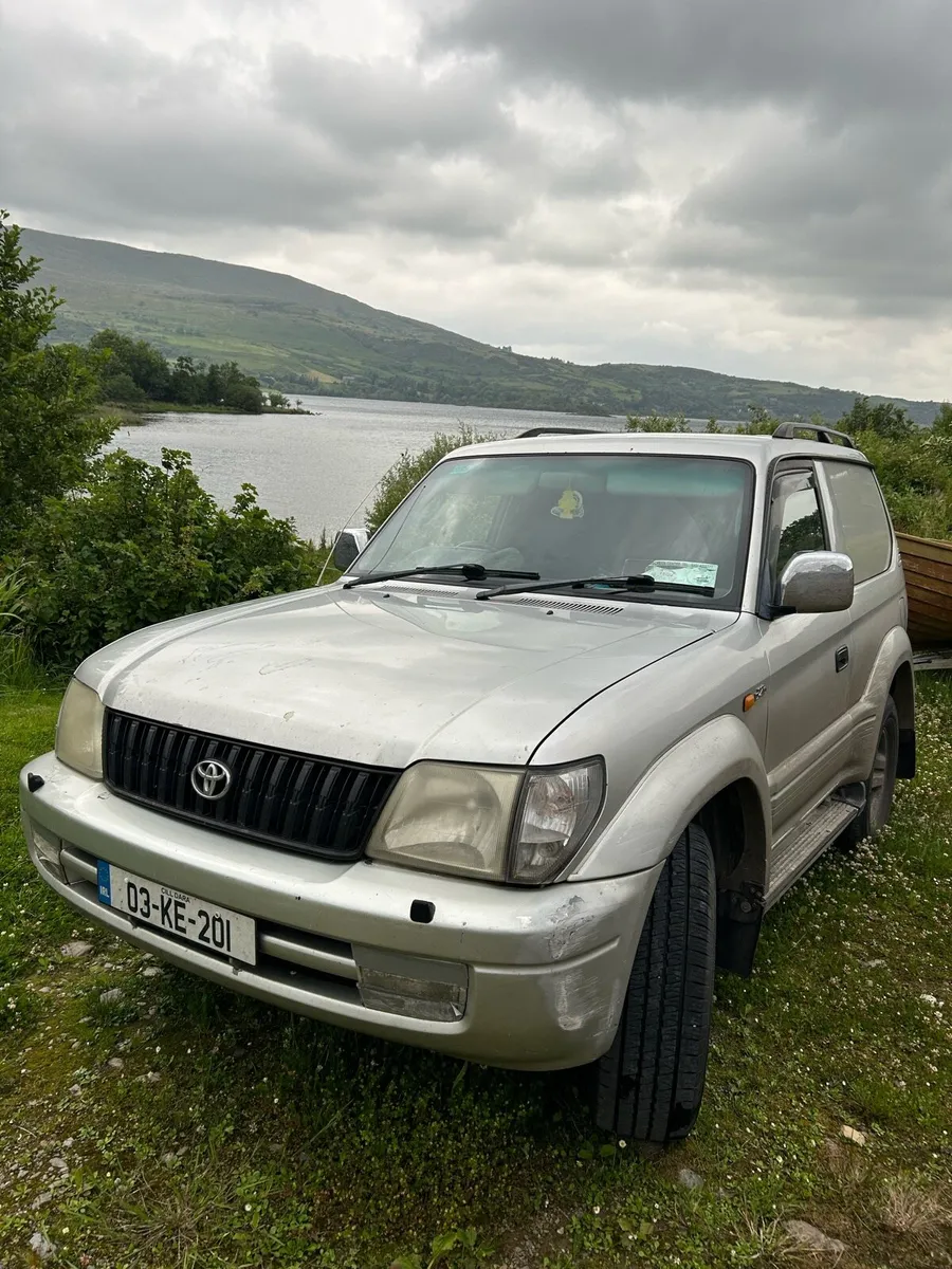 Toyota land cruiser - Image 2