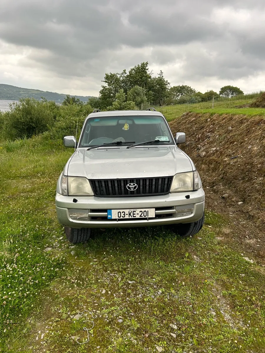 Toyota land cruiser - Image 4