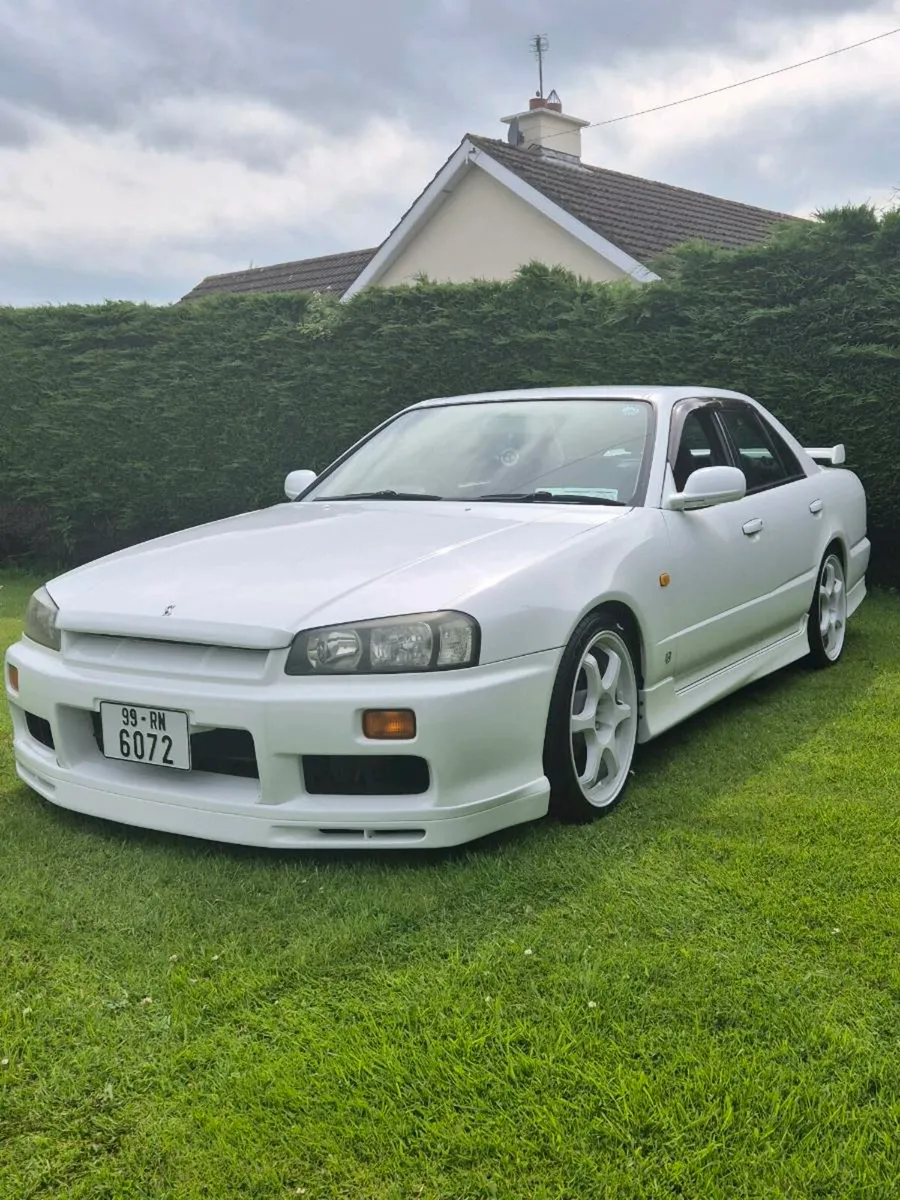 Nissan Skyline - Image 1