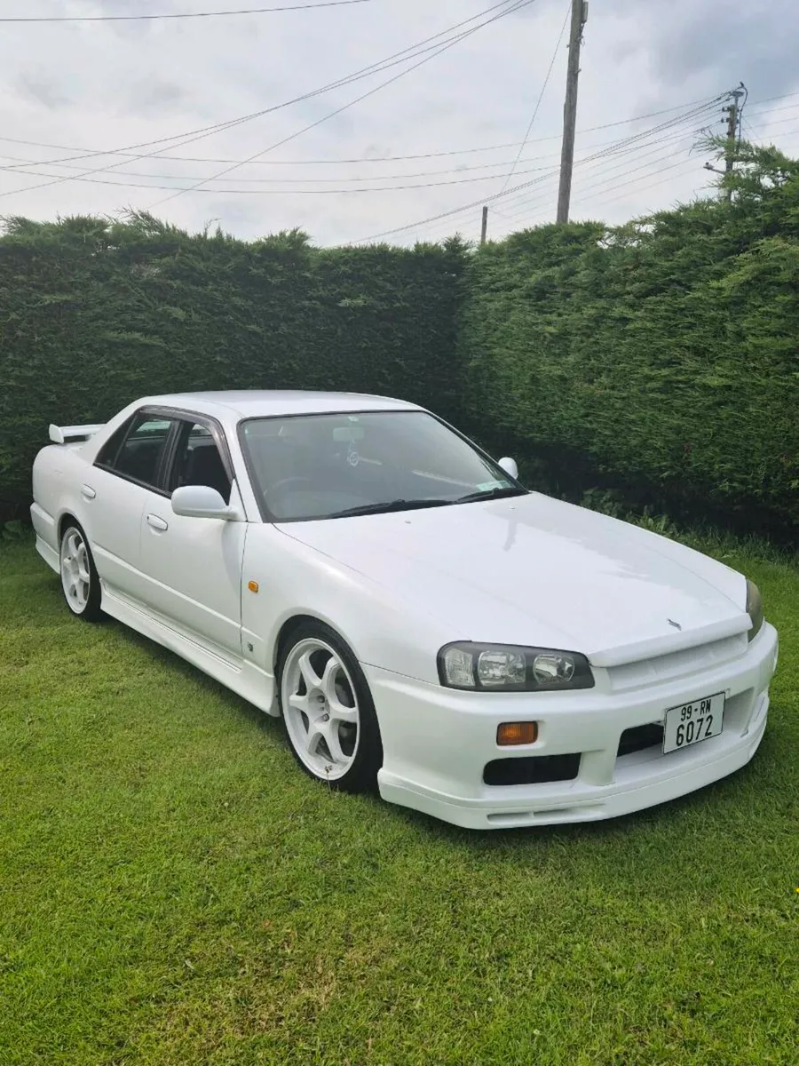 Nissan Skyline - Image 3