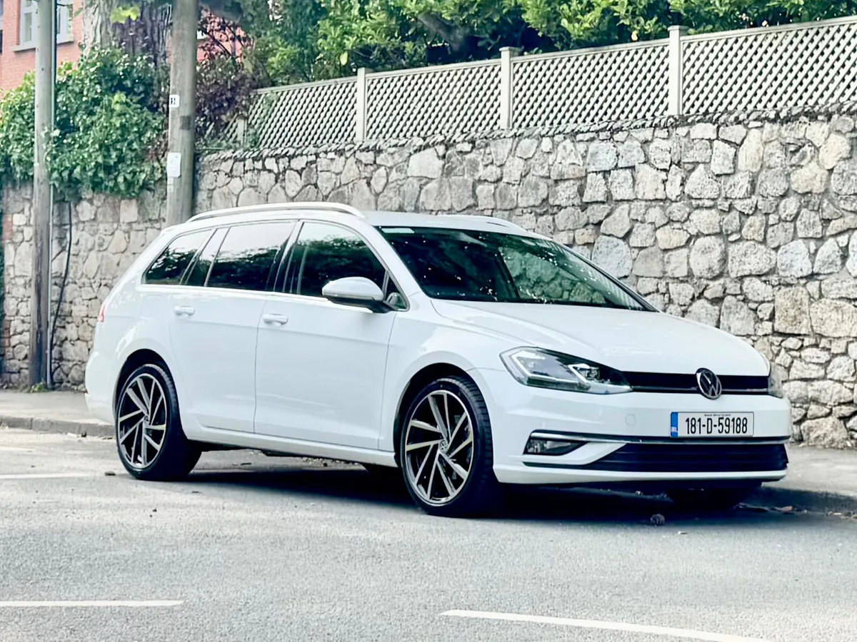 Volkswagen Golf 2018!!1.2TSI !! AUTO!!ESTATE!! - Image 2
