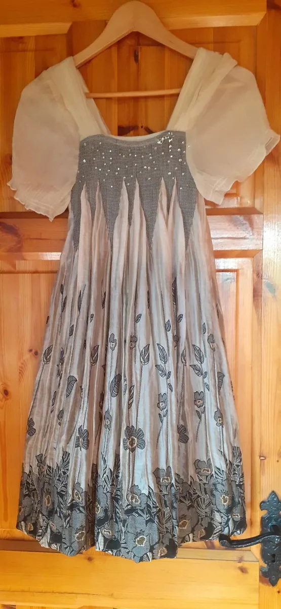 Dress - tulip style