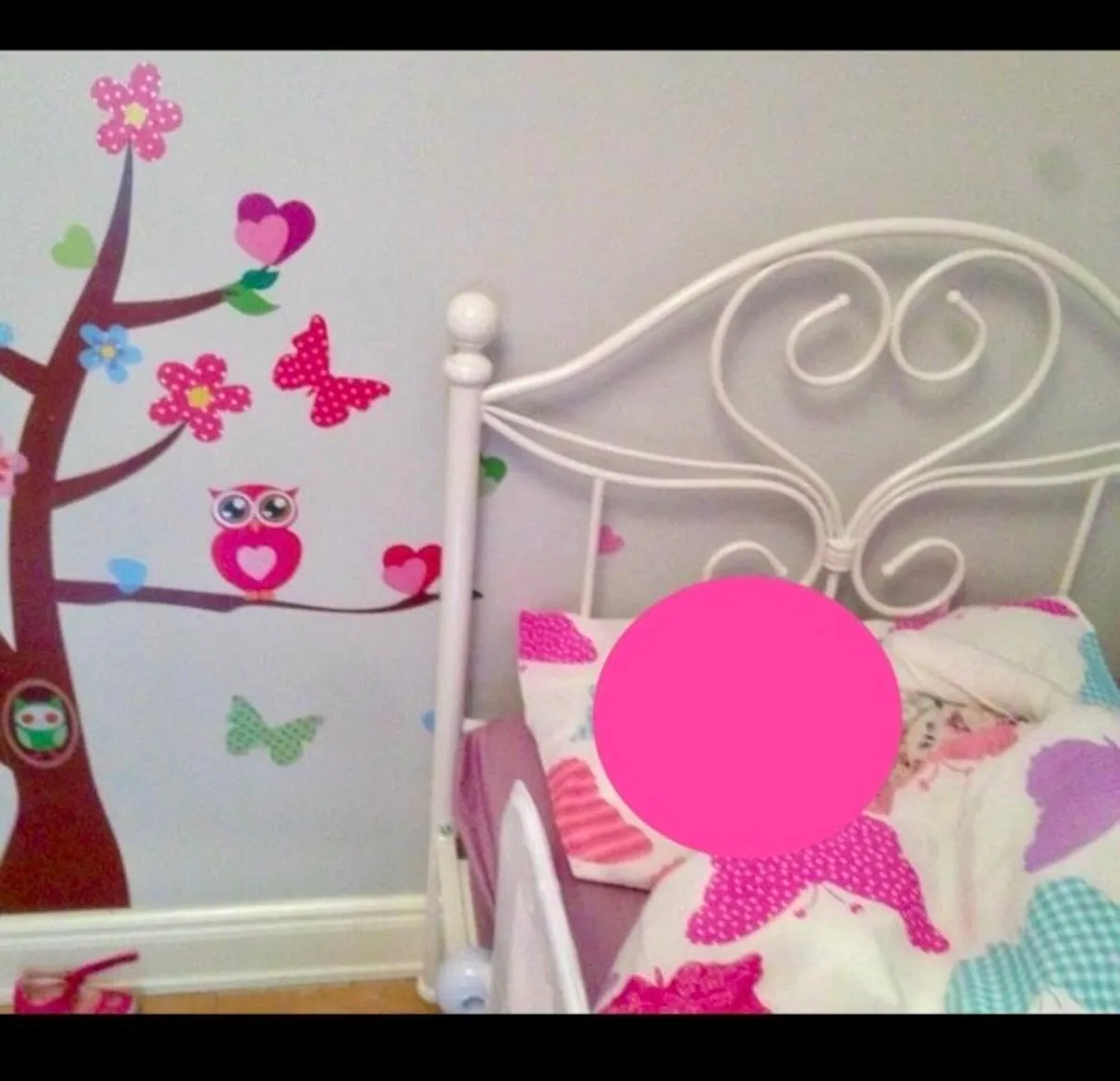 Beautiful Single Bed and mattress