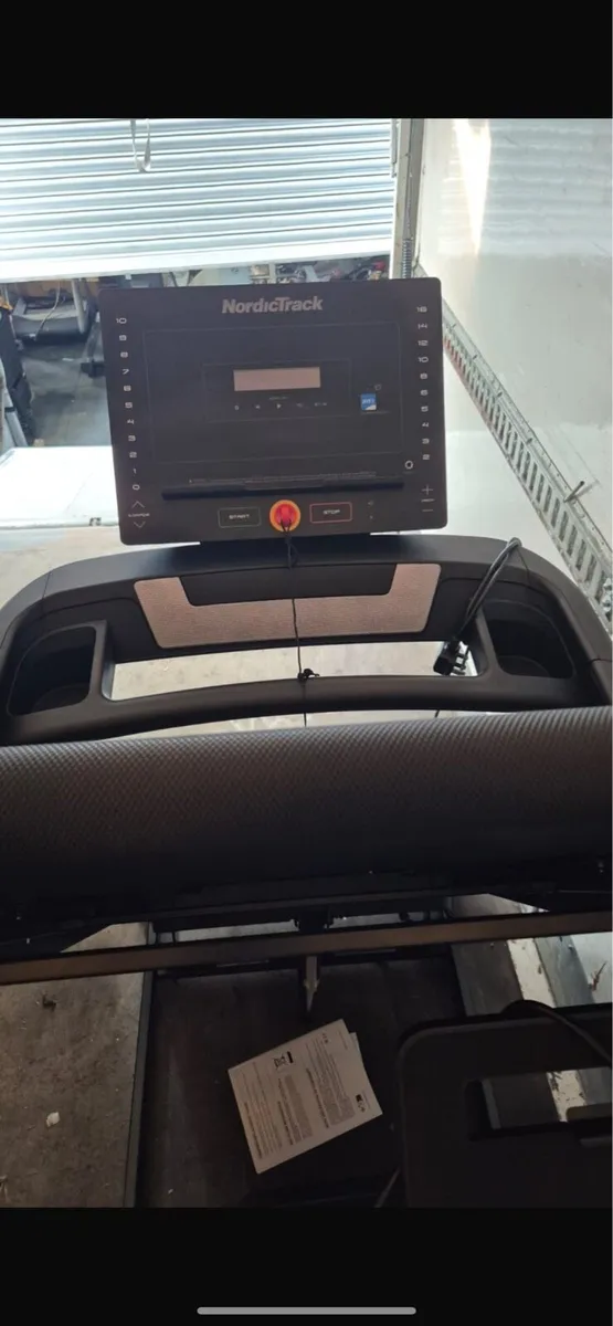new nordictrack exp5 treadmills - Image 2