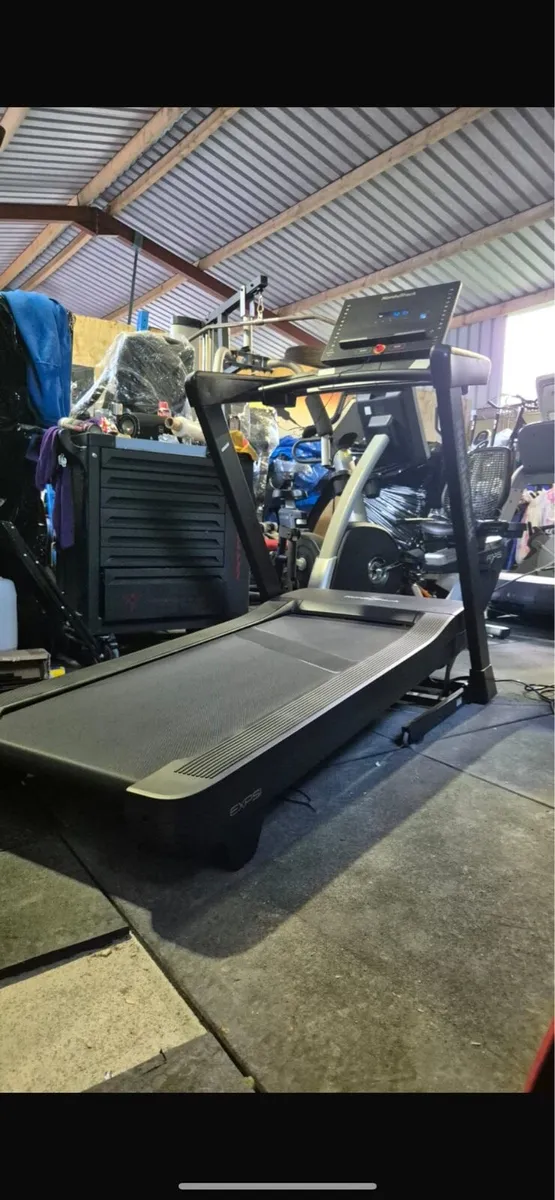 new nordictrack exp5 treadmills - Image 1
