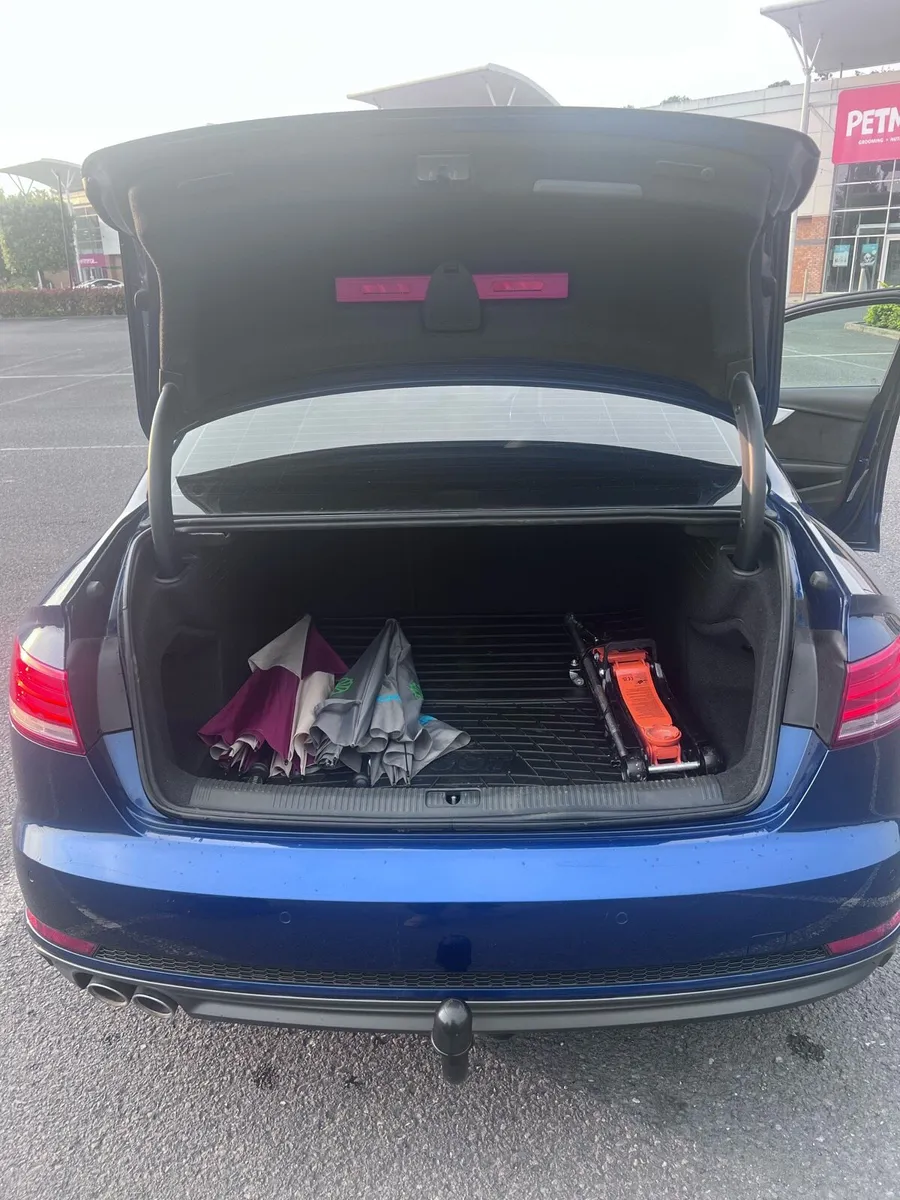 Audi A4 2.0 TDI 190 S-Line - Image 4